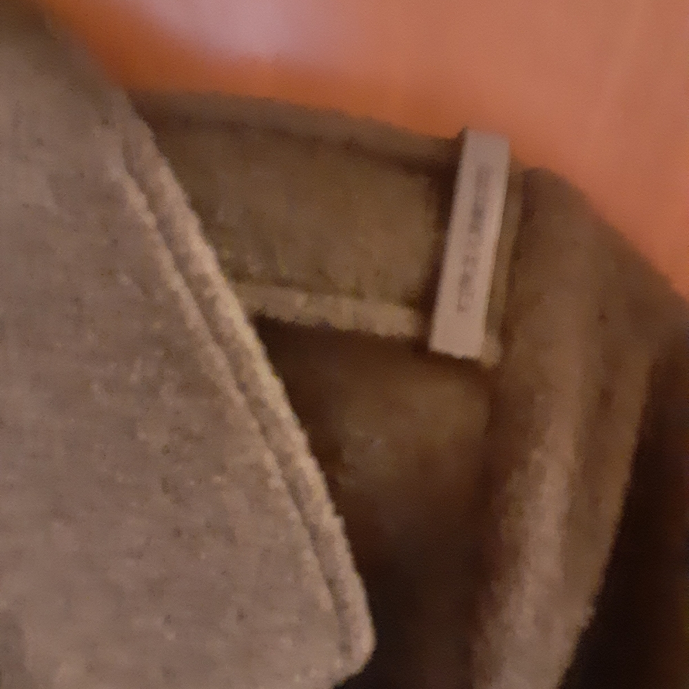 Winter coat - Picture 2 of 9